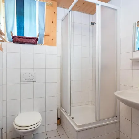 Sternwarte Alpesi faház